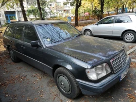 Mercedes-Benz 124 Е300, снимка 1