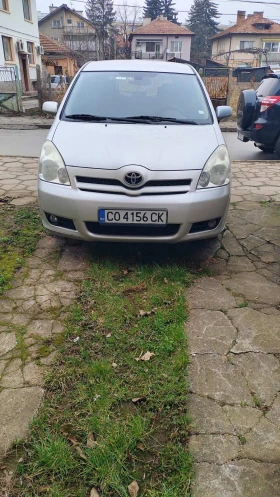 Toyota Corolla verso 6+ 1, снимка 2