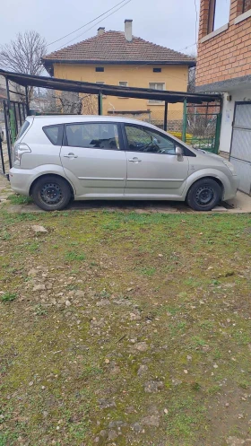 Toyota Corolla verso 6+ 1, снимка 1