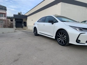 Обява за продажба на Toyota Corolla 1, 8 GR SPORT ~56 900 лв. - изображение 2