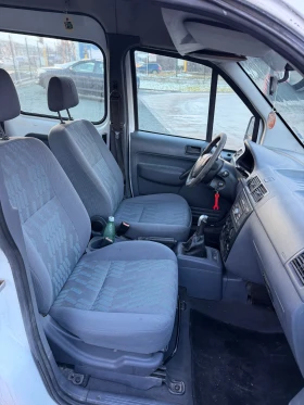 Ford Tourneo Connect 1.8tdci Висока база, снимка 9