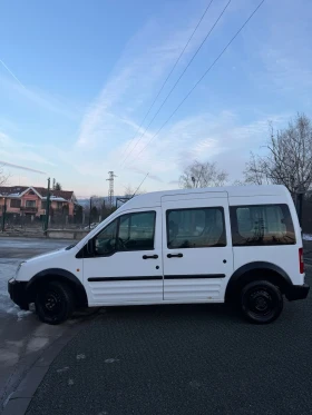 Ford Tourneo Connect 1.8tdci Висока база, снимка 2