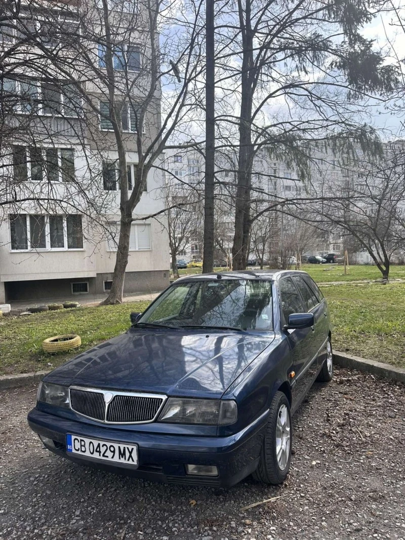 Lancia Dedra 1.6 16v комби, снимка 2 - Автомобили и джипове - 47017454