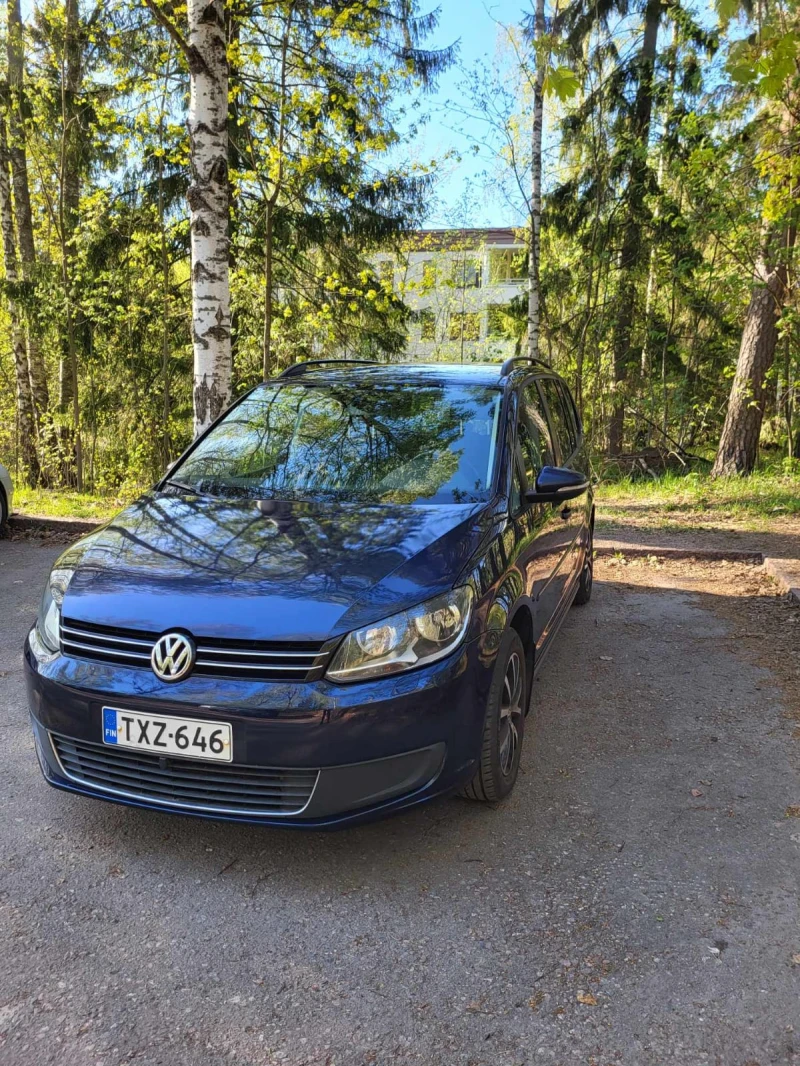 VW Touran, снимка 1 - Автомобили и джипове - 48648285