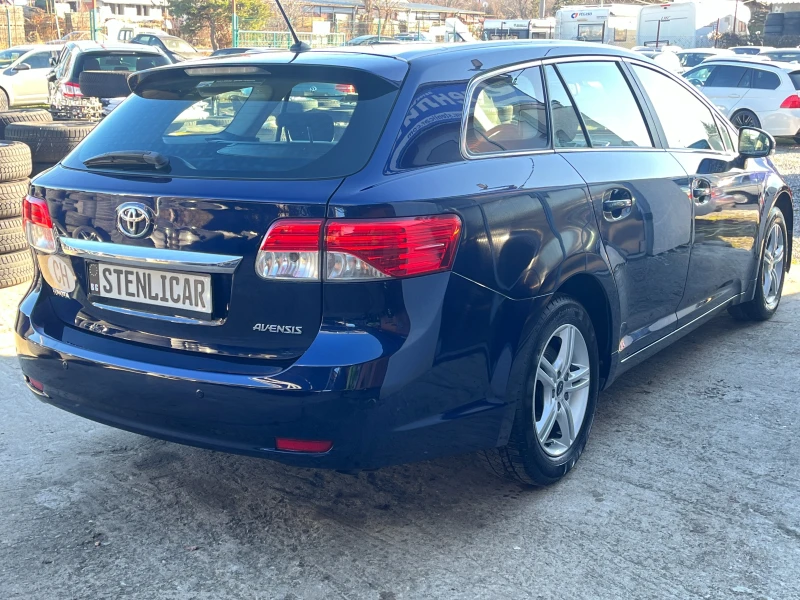 Toyota Avensis 2.0i АВТОМАТИК FACELIFT, снимка 6 - Автомобили и джипове - 48385495