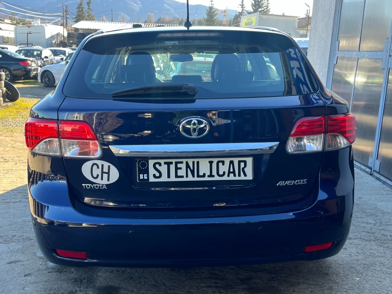 Toyota Avensis 2.0i АВТОМАТИК FACELIFT, снимка 7 - Автомобили и джипове - 48385495