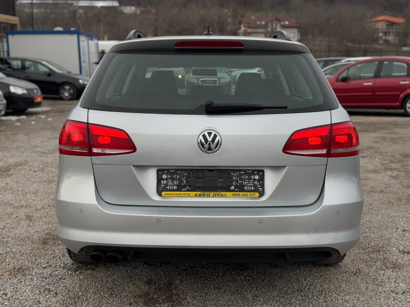 VW Passat 2.0TDI 140кс DSG АВТОМАТИК НАВИ , снимка 5 - Автомобили и джипове - 48592641