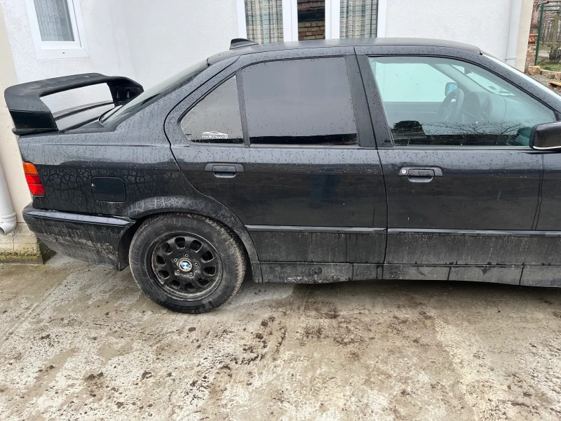 BMW 316 Верига, снимка 3 - Автомобили и джипове - 48711743