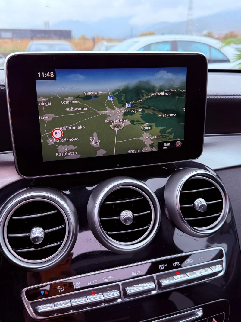 Mercedes-Benz C 220 //////AMG-PACK\\\\\, снимка 11 - Автомобили и джипове - 52737909