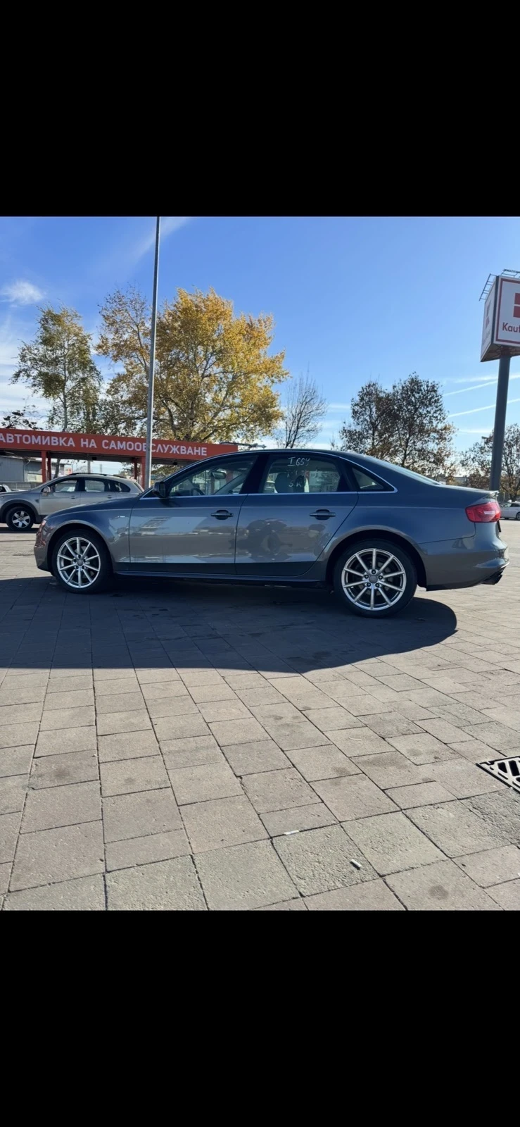 Audi A4, снимка 2 - Автомобили и джипове - 48982312