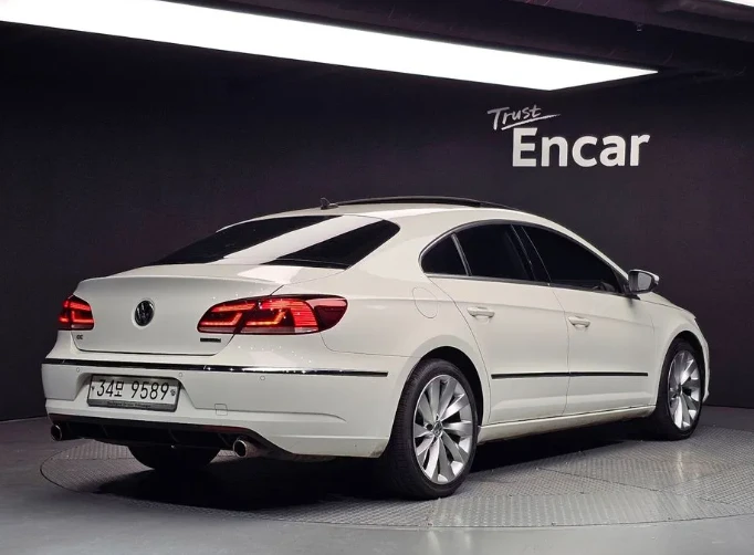 VW CC 2.0 TDI 4Motion - изображение 2