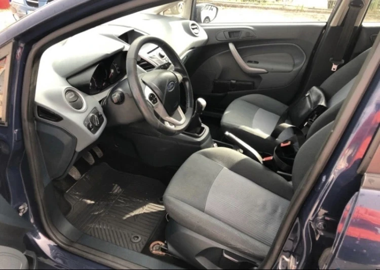 Ford Fiesta Trend/2011/Климатик/МотоПфое, снимка 10 - Автомобили и джипове - 54787720