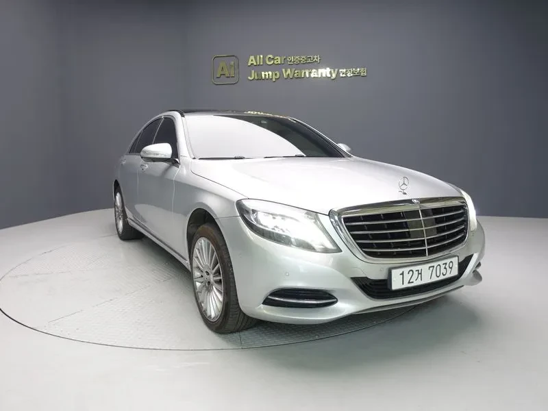 Mercedes-Benz S 350 Bluetec 4Matic - САМО 30% АВАНС, снимка 2 - Автомобили и джипове - 56221681