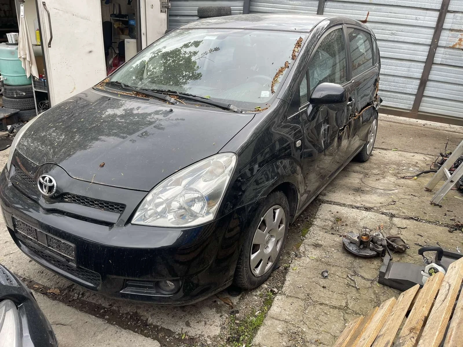 Toyota Corolla verso 1.8 vvti на части, снимка 1