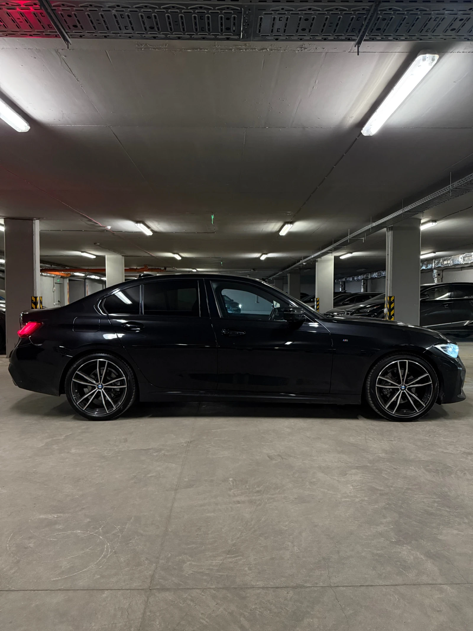 BMW 320 M PACKET * Mild hybrid  - изображение 8