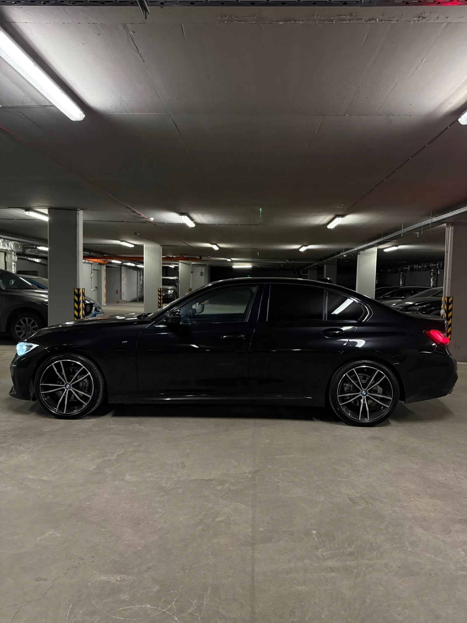 BMW 320 M PACKET * Mild hybrid  - изображение 4
