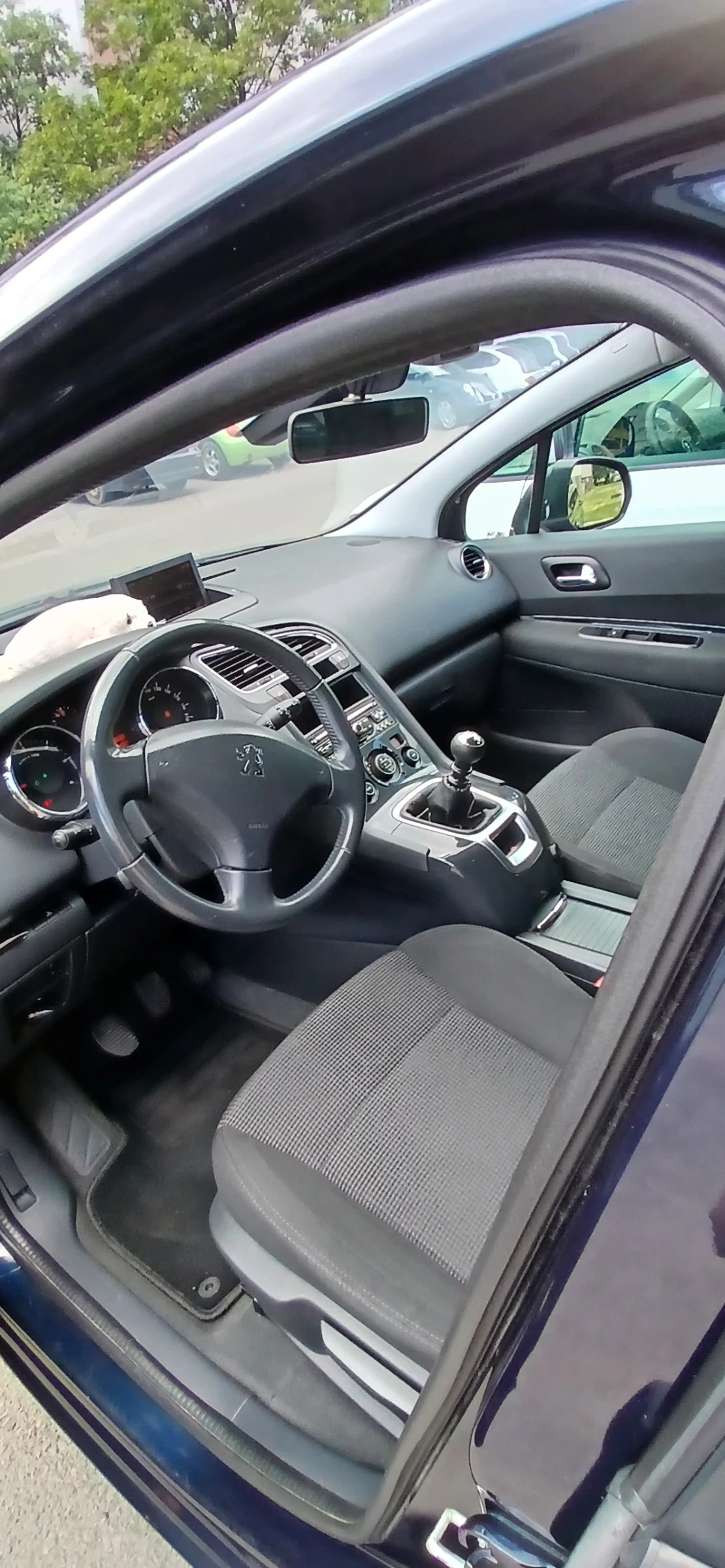Peugeot 5008  - изображение 3