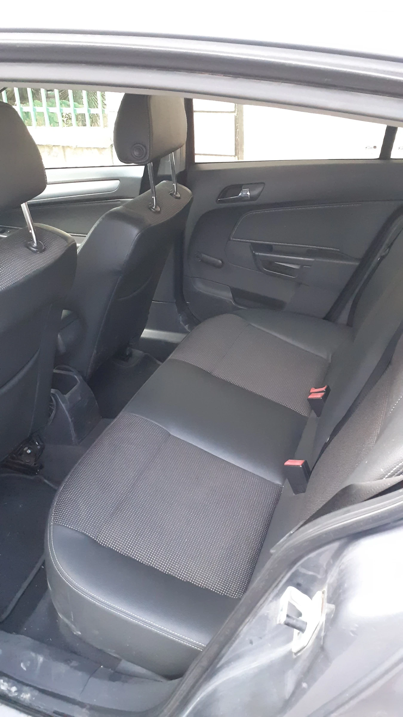 Opel Astra Twinport  - изображение 3