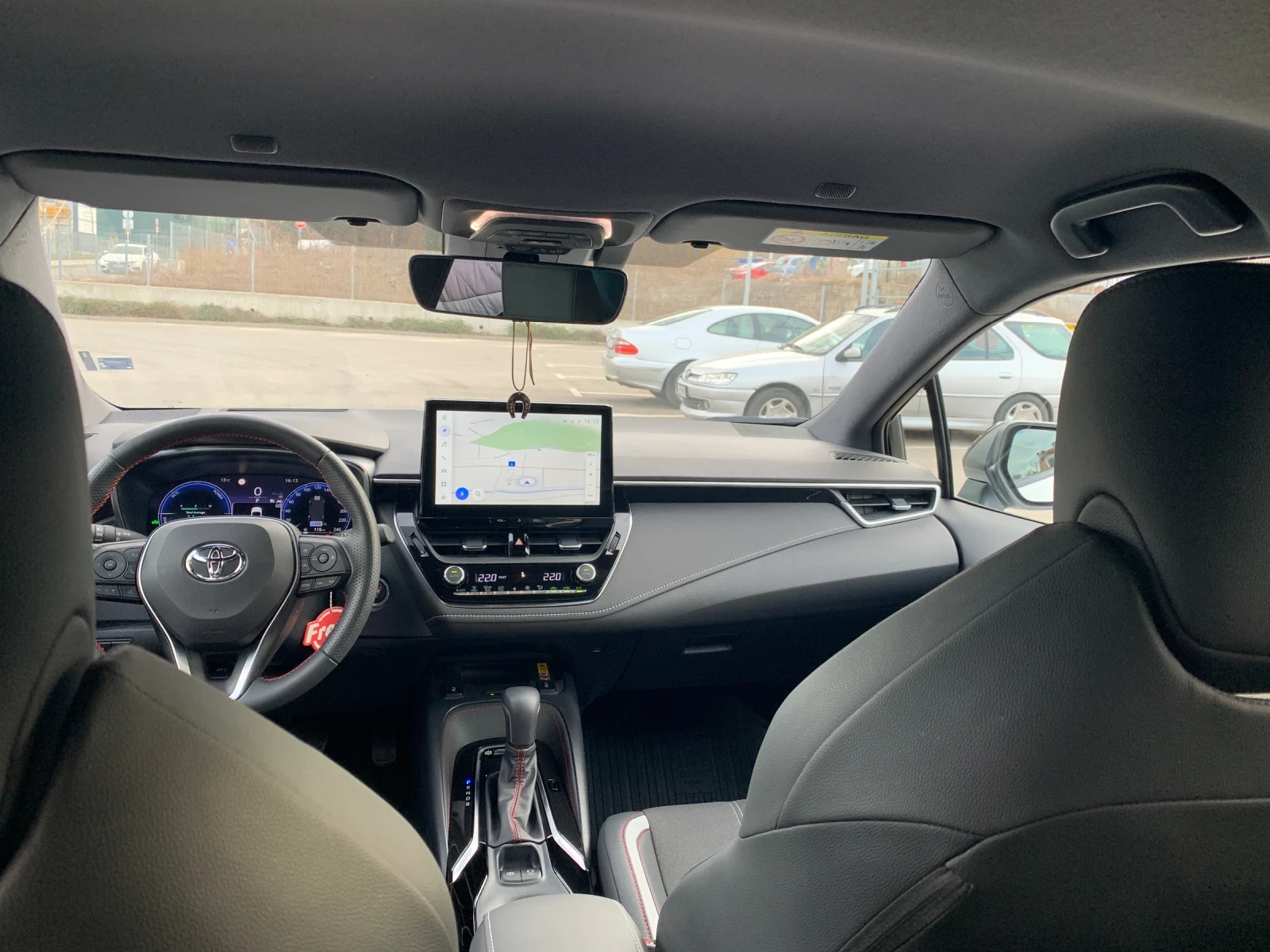 Toyota Corolla 1, 8 GR SPORT | Mobile.bg   11