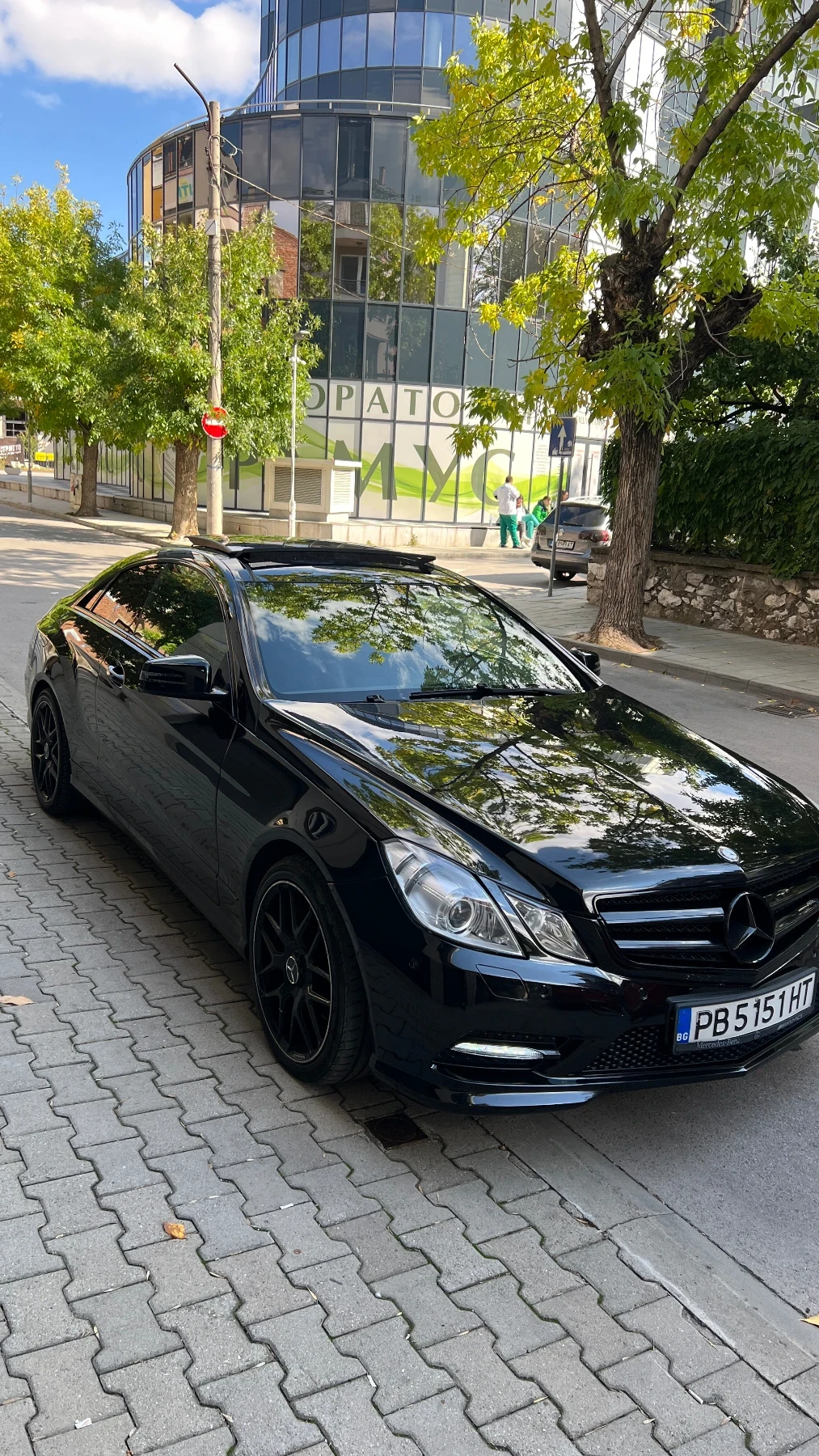 Mercedes-Benz E 350  - изображение 2