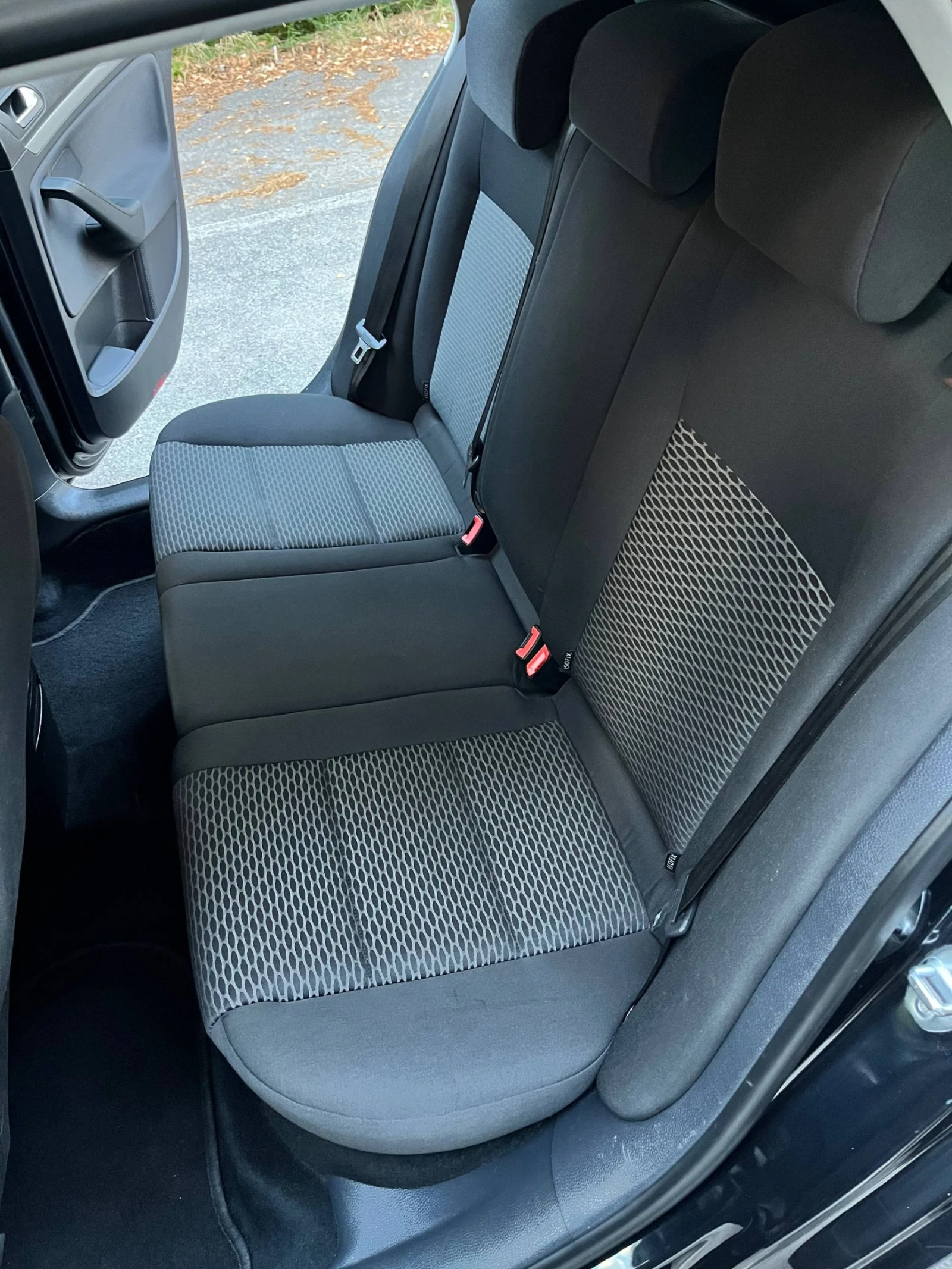 VW Golf 1.6 TDI EURO 5 | Mobile.bg   13