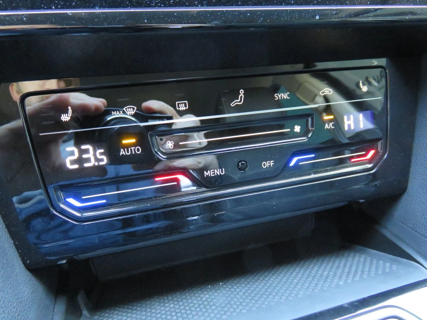 VW Passat Elegance 2.0 TDI SCR DSG | Mobile.bg � ����������� 11