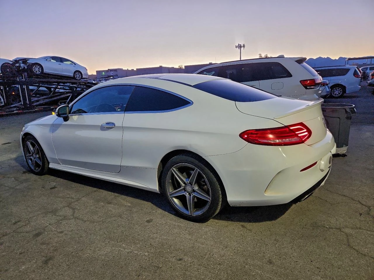 Mercedes-Benz C 300 AMG* PACK* BURMESTER* 4MATIC* ПОДГРЕВ* КАМЕРА*  - изображение 4