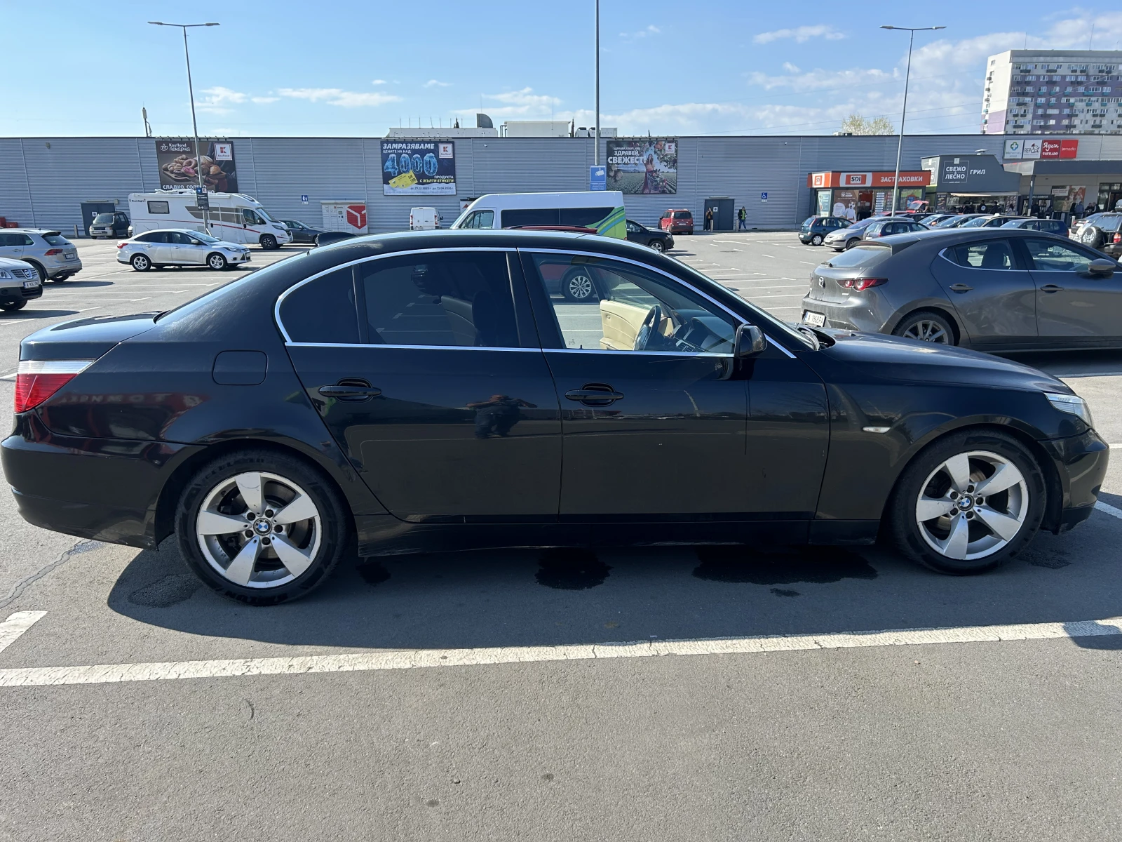 BMW 520, снимка 6 - Автомобили и джипове - 54106944