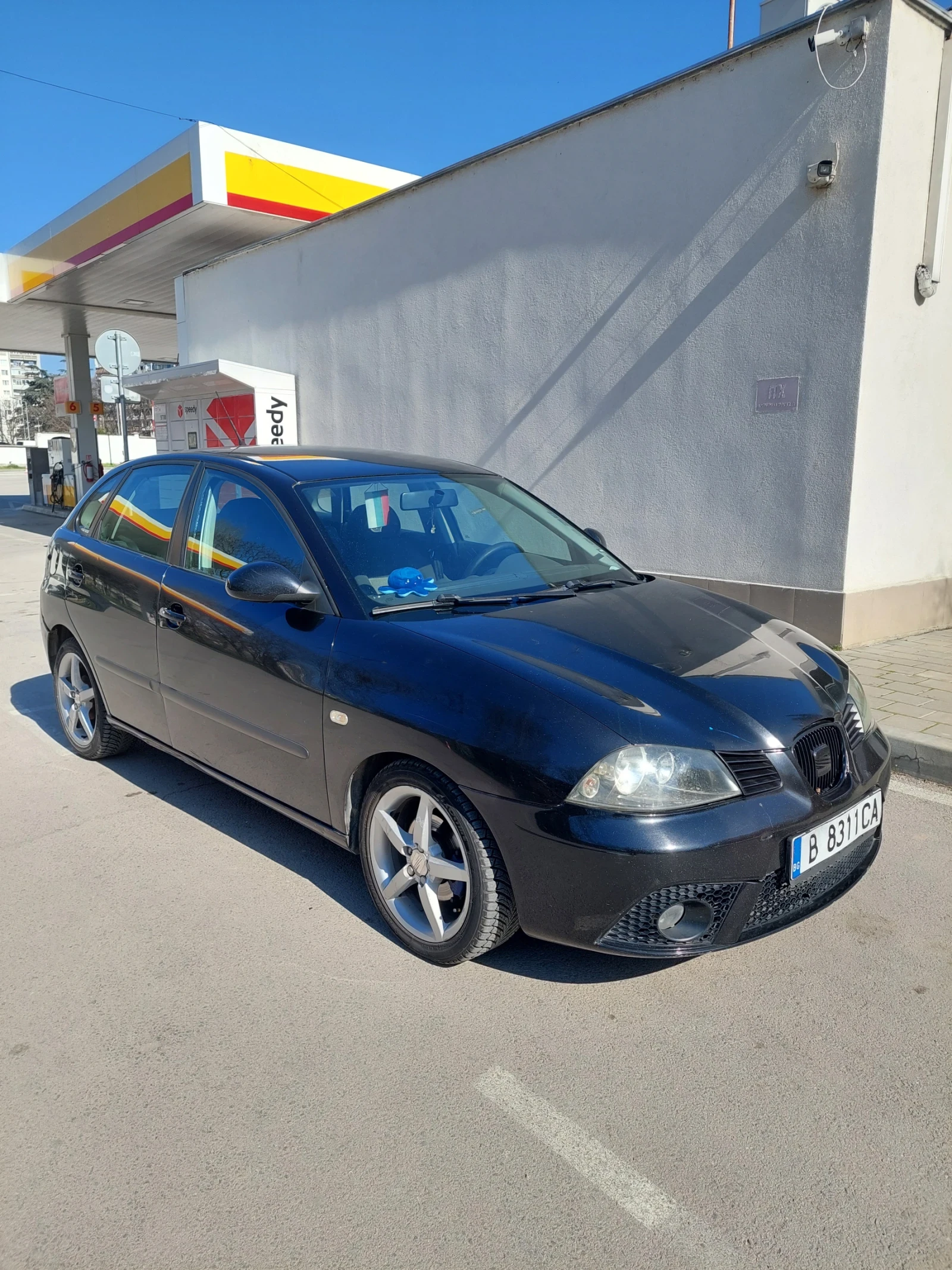 Seat Ibiza, снимка 6 - Автомобили и джипове - 54106180