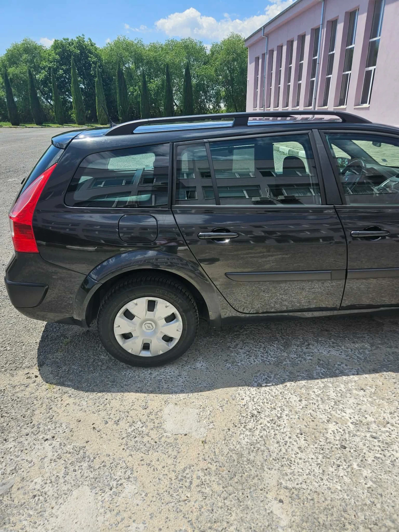 Renault Megane Комби, снимка 7 - Автомобили и джипове - 54687793