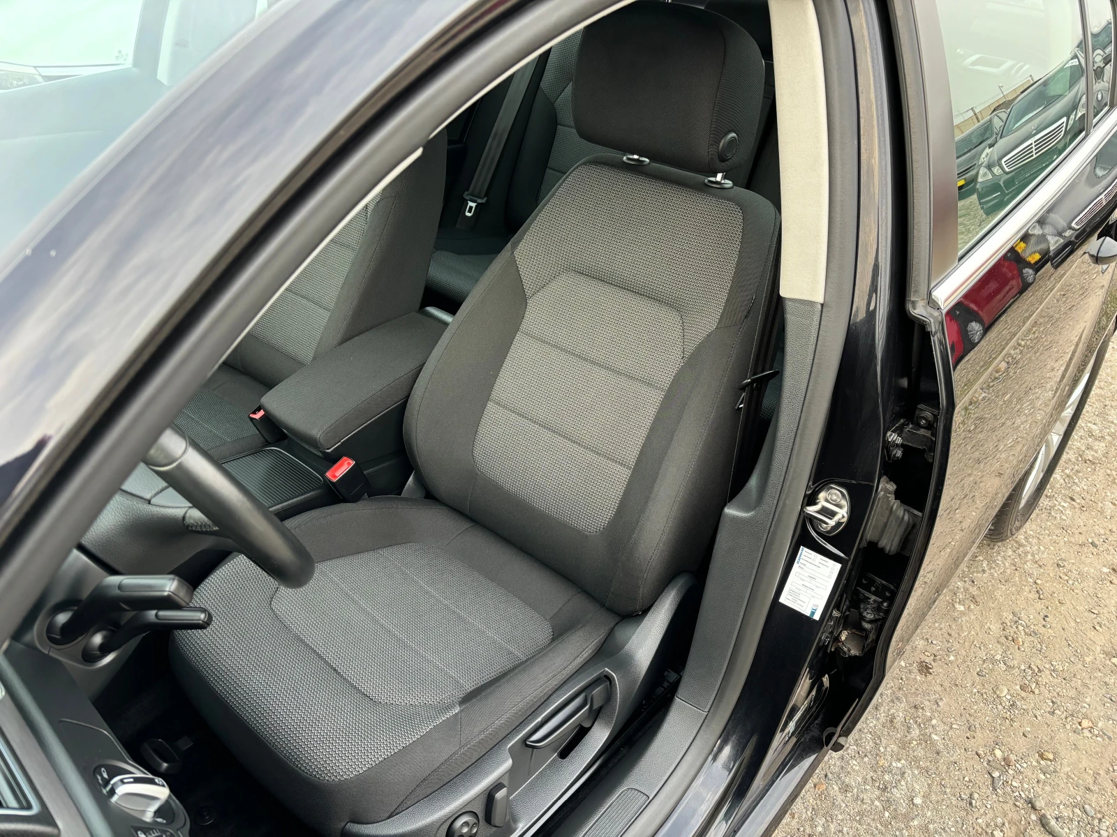 VW Passat 2.0 tdi, снимка 6 - Автомобили и джипове - 54780996