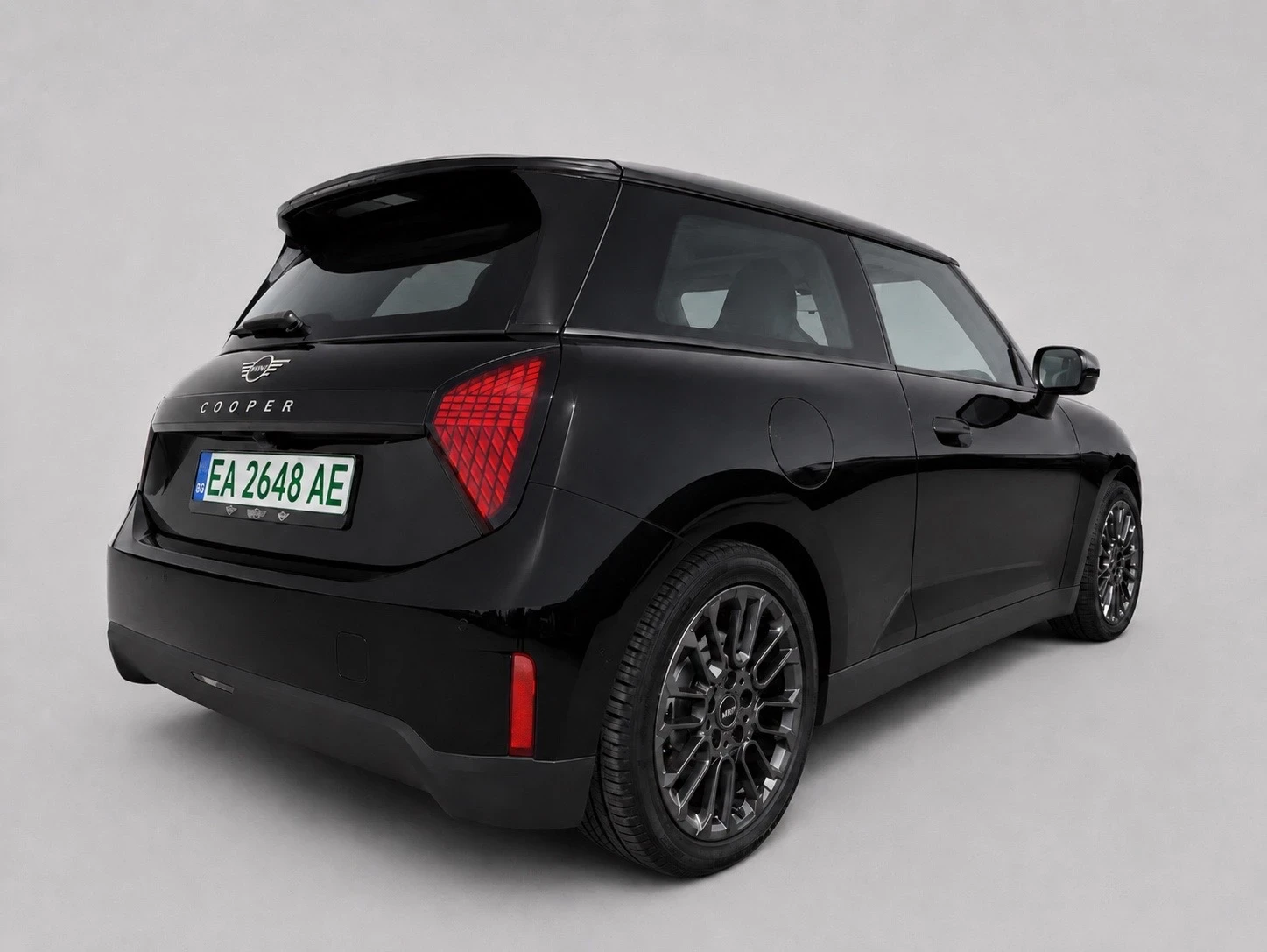 Mini Cooper J01 в ГАРАНЦИЯ ДО 08.2028г, снимка 6 - Автомобили и джипове - 54882663