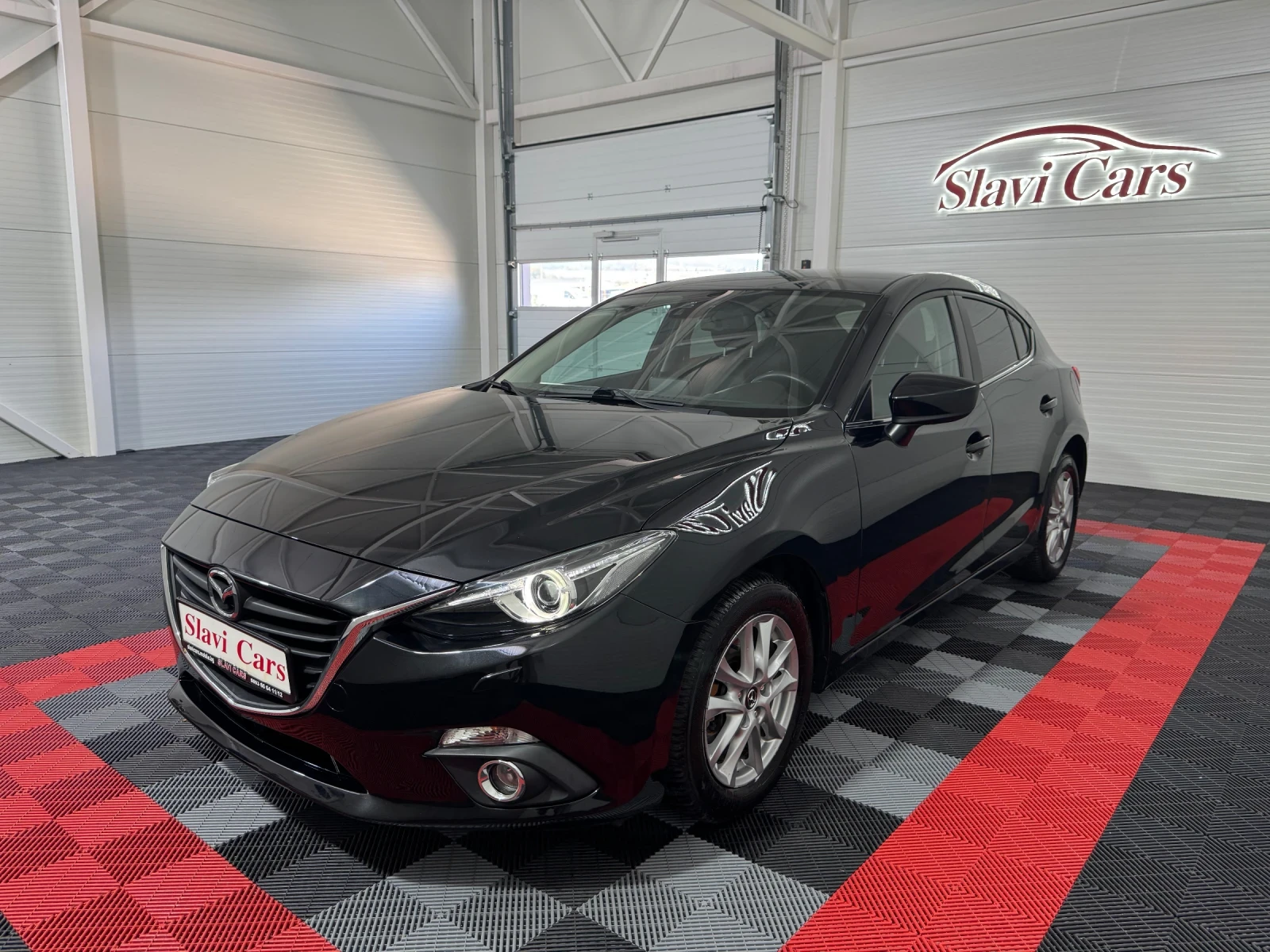 Mazda 3 1.5 SKYACTIV-D | EXCEED, снимка 3 - Автомобили и джипове - 55301410