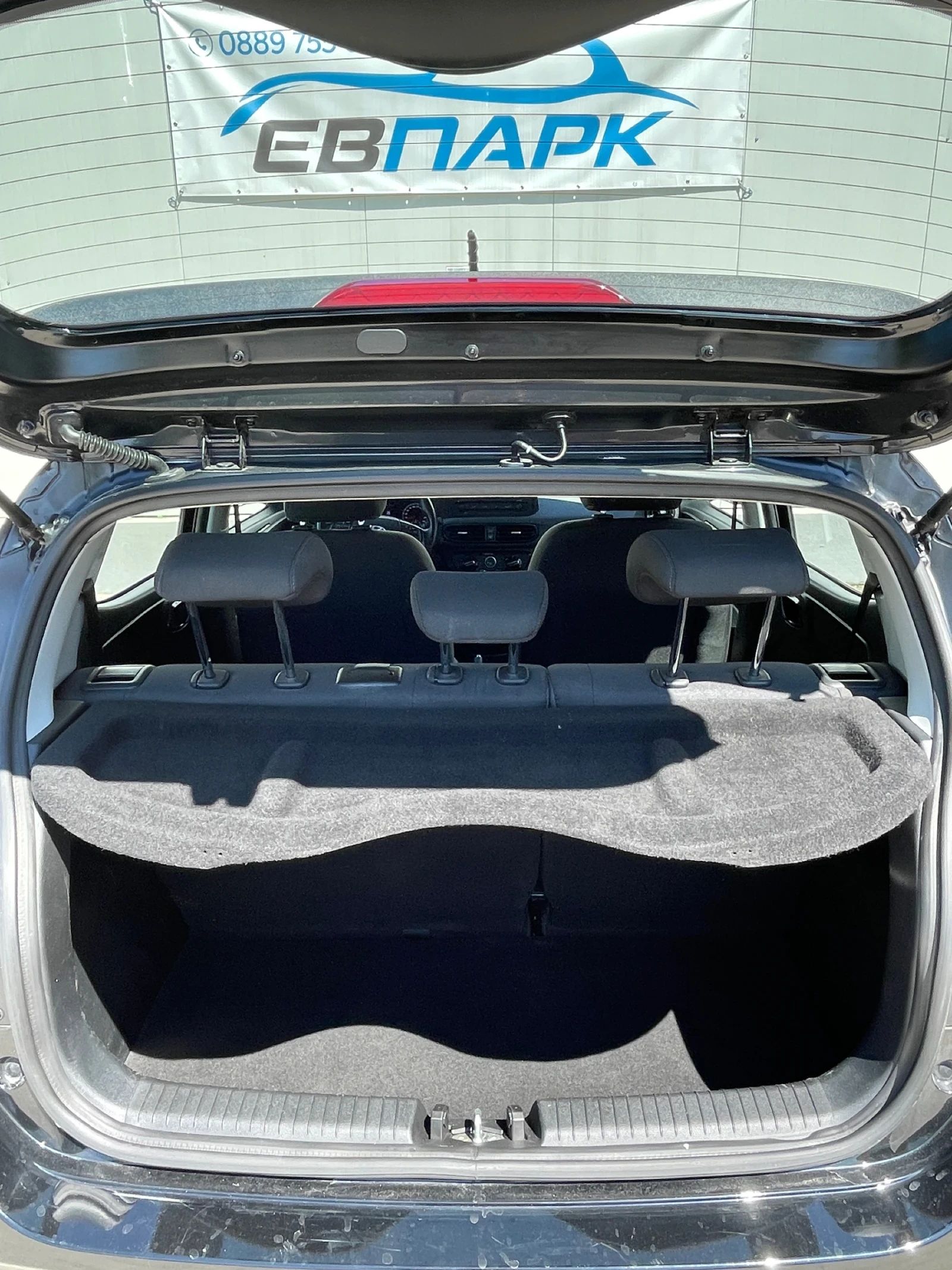 Hyundai I10 1.0i-67к.с., снимка 17 - Автомобили и джипове - 55390961