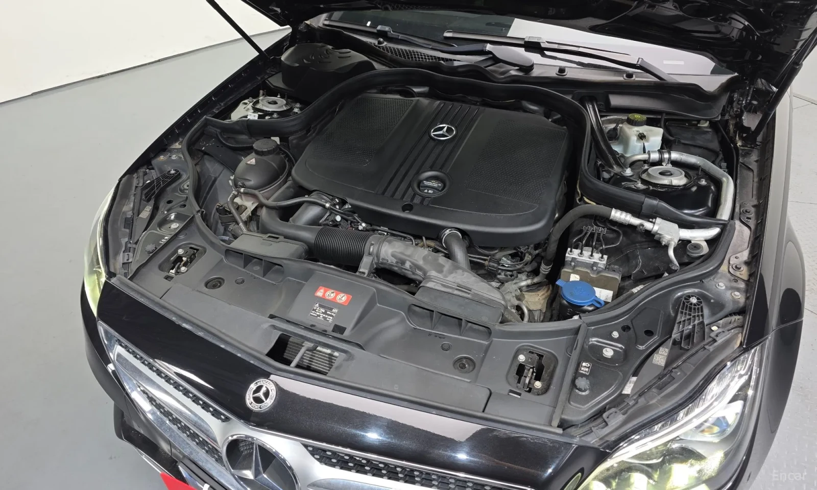 Mercedes-Benz CLS 250 Пера на волана\Реални километри\360 Камери, снимка 6 - Автомобили и джипове - 55622726