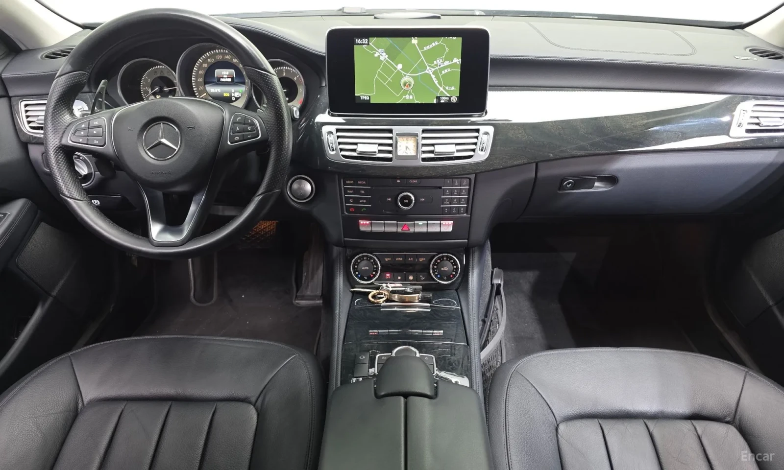 Mercedes-Benz CLS 250 Пера на волана\Реални километри\360 Камери, снимка 7 - Автомобили и джипове - 55622726