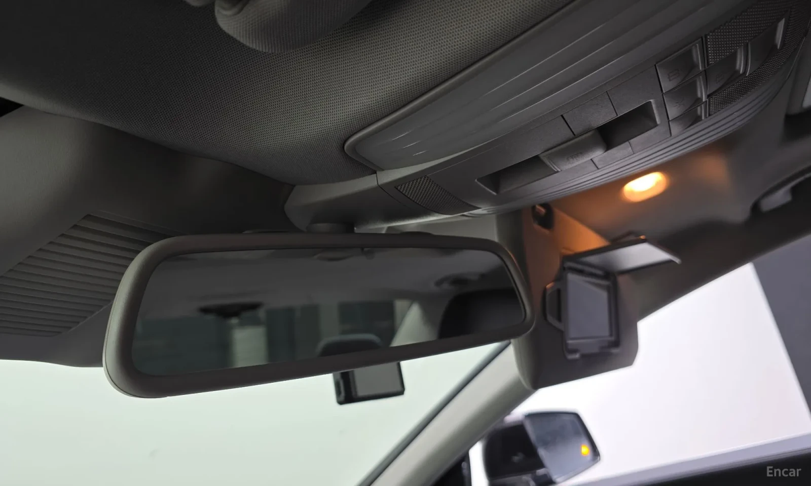 Mercedes-Benz CLS 250 Пера на волана\Реални километри\360 Камери, снимка 16 - Автомобили и джипове - 55622726