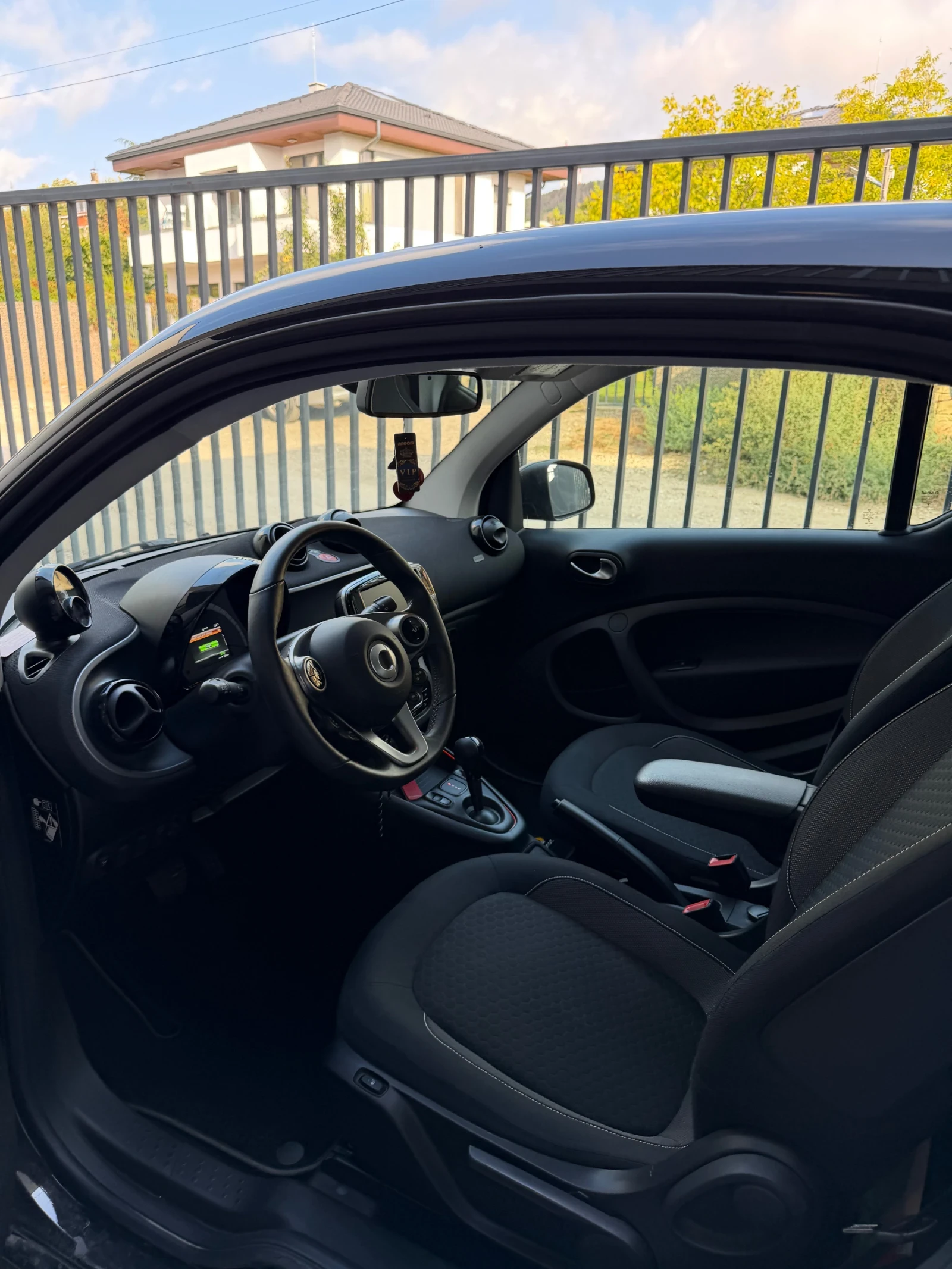 Smart Fortwo EQ Panorama, снимка 6 - Автомобили и джипове - 55838321