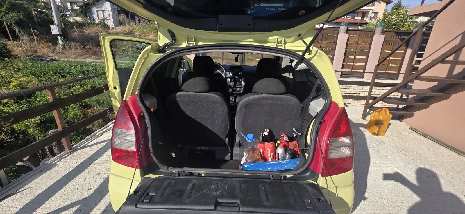 Citroen C2 1.6 газ/бензин , снимка 14 - Автомобили и джипове - 55877221