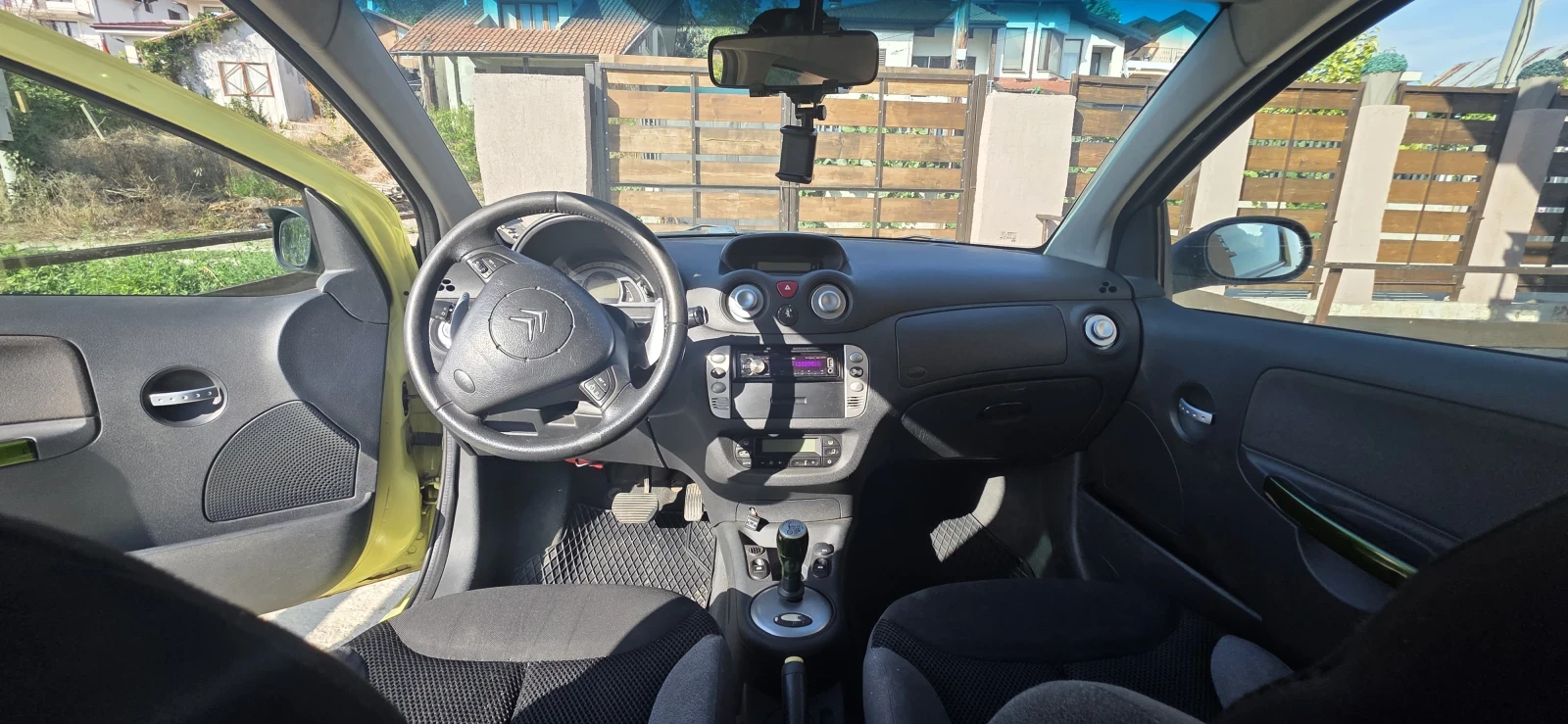 Citroen C2 1.6 газ/бензин , снимка 9 - Автомобили и джипове - 55877221