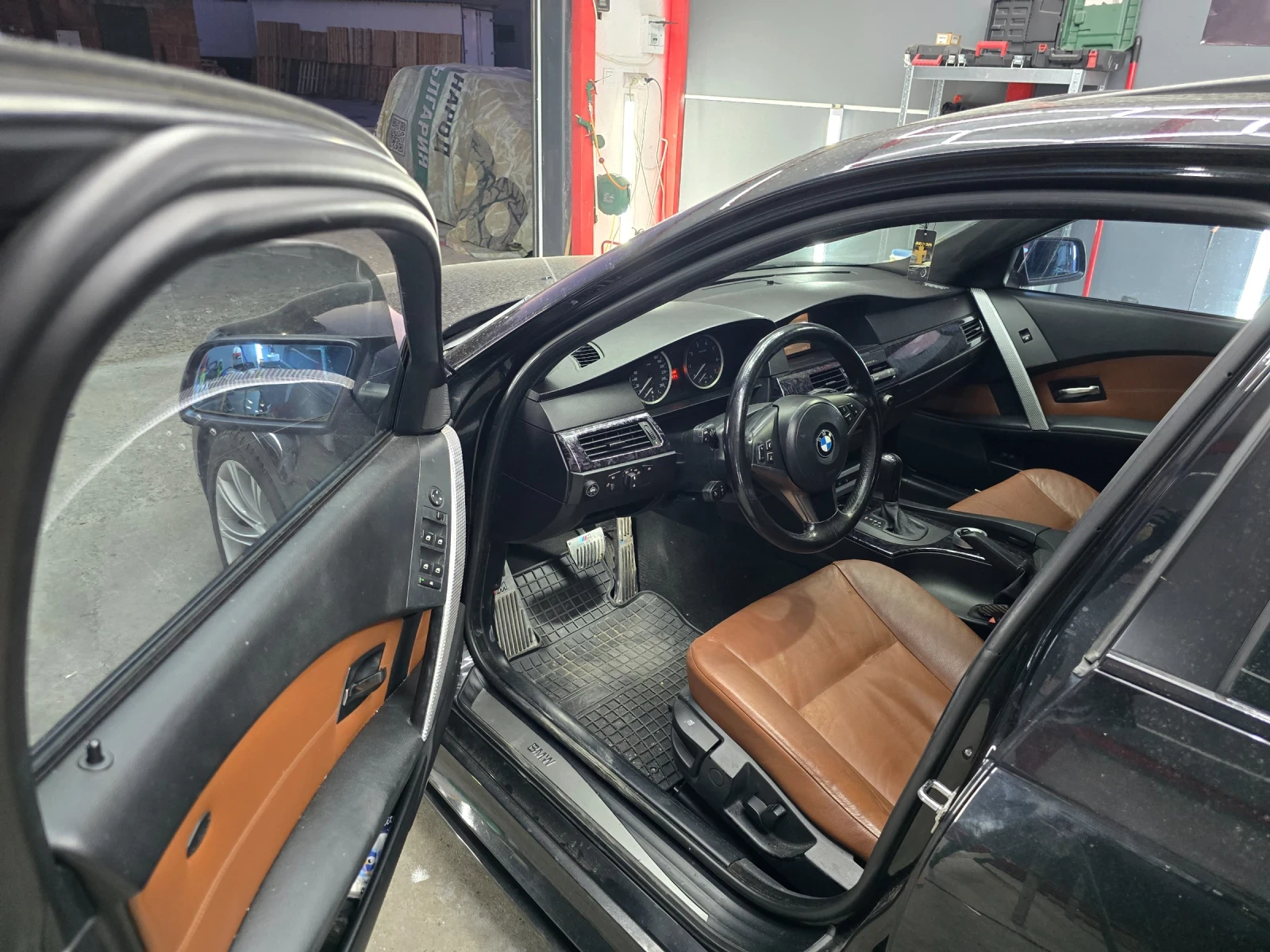 BMW 530 530i газ Brc, снимка 16 - Автомобили и джипове - 55996641