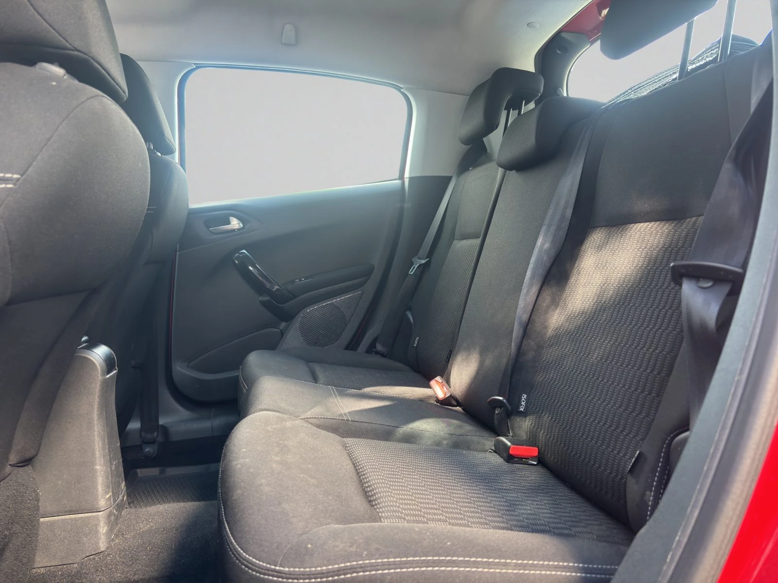 Peugeot 208 ACTIVE 1.2 e-VTi 82 BVM5 EURO 6.3//1909031 | Mobile.bg � ����������� 12