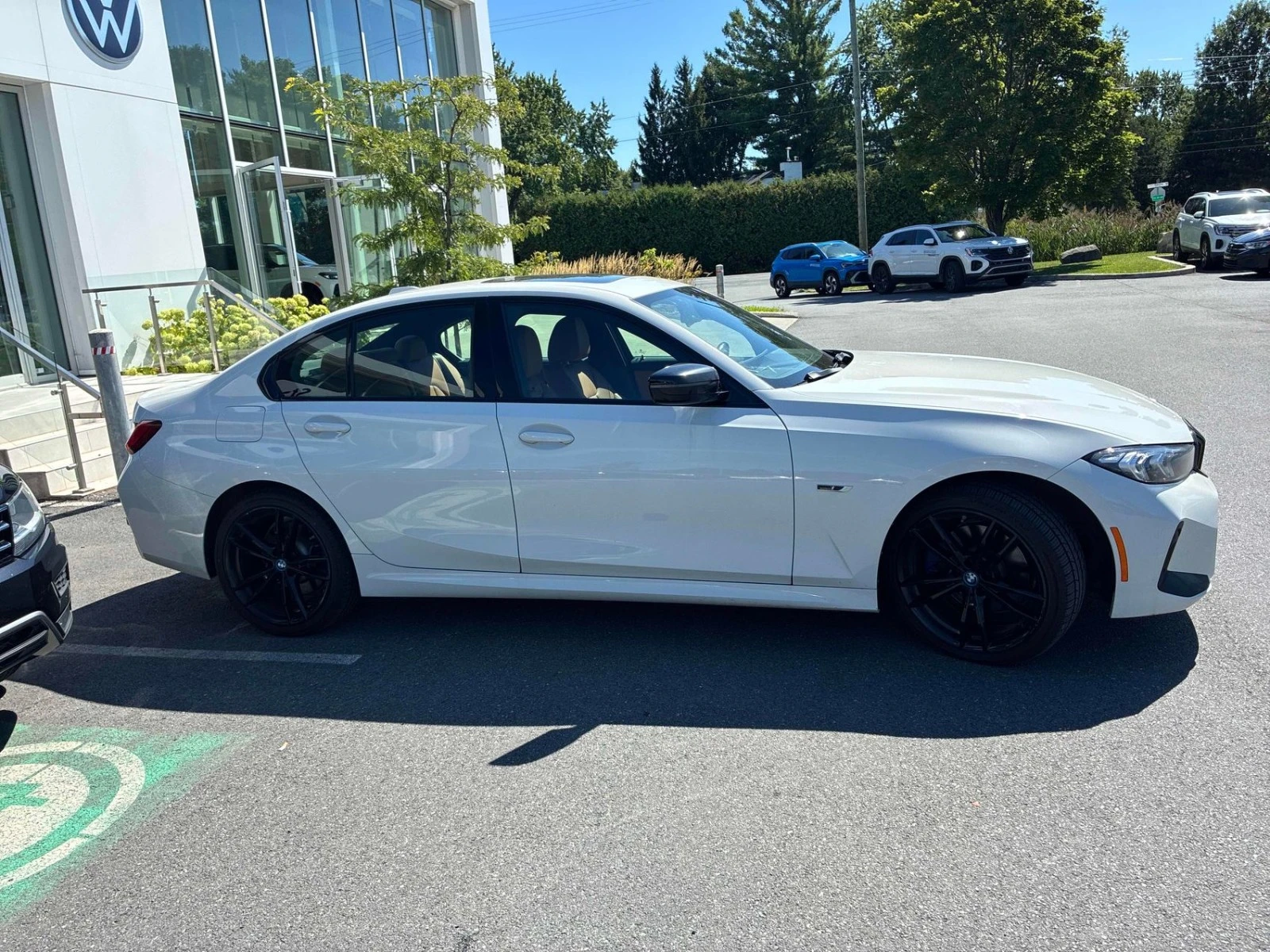 BMW 330 e Цена до България & АвтоКредит, снимка 4 - Автомобили и джипове - 56210562