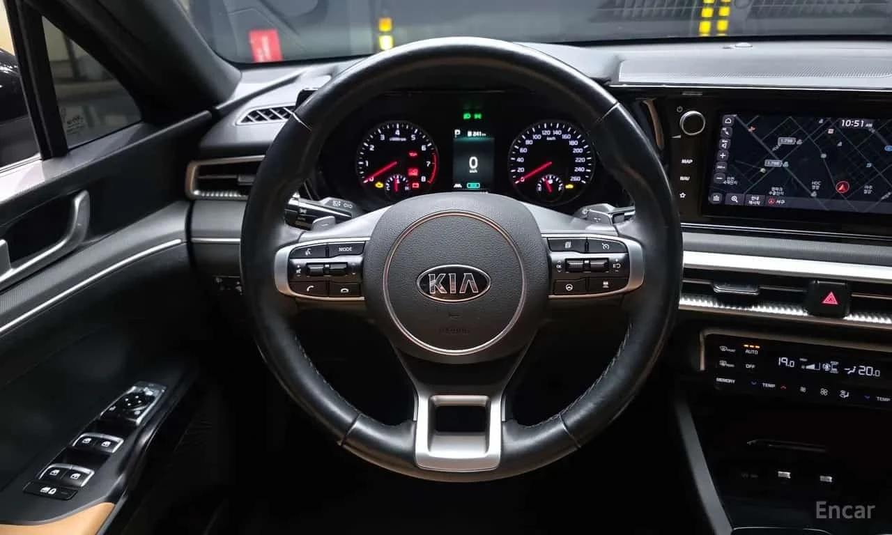 Kia K5 * 2.0 * ������ ���� �� �������� | Mobile.bg � ����������� 13