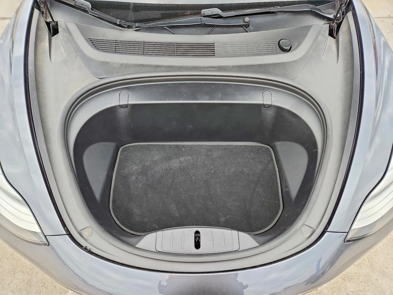 Tesla Model 3, снимка 11 - Автомобили и джипове - 56407317