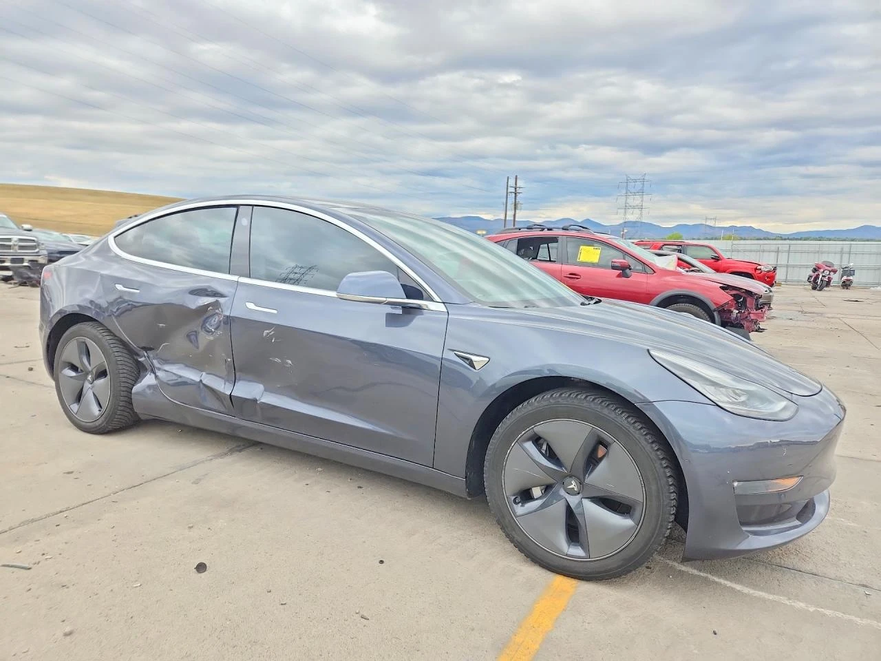 Tesla Model 3, снимка 4 - Автомобили и джипове - 56407317