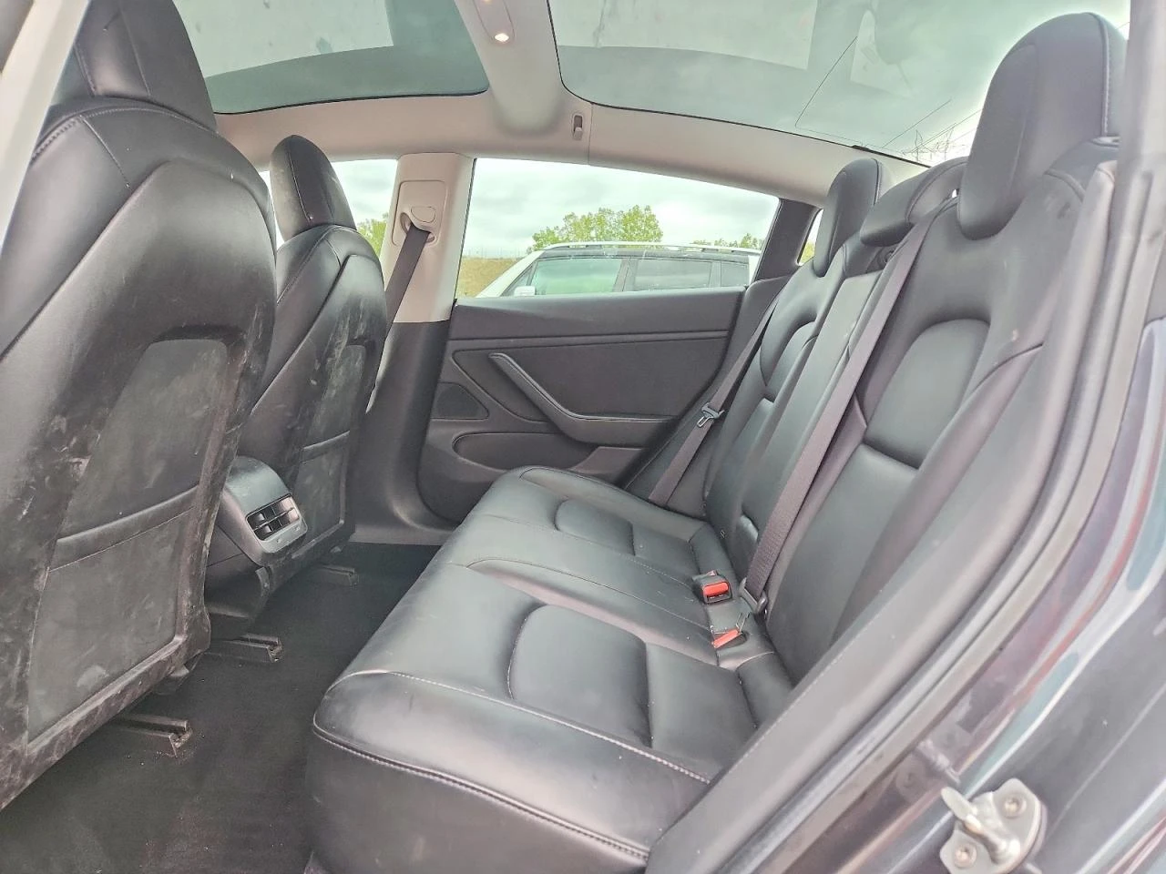 Tesla Model 3, снимка 10 - Автомобили и джипове - 56407317