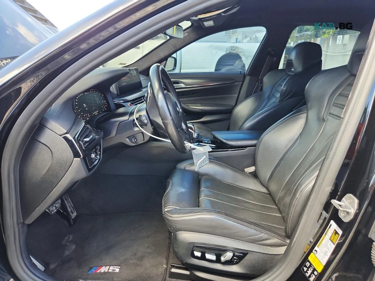 BMW M5 BASE* АвтоКредит* (ЦЕНА ДО БГ), снимка 7 - Автомобили и джипове - 56635746
