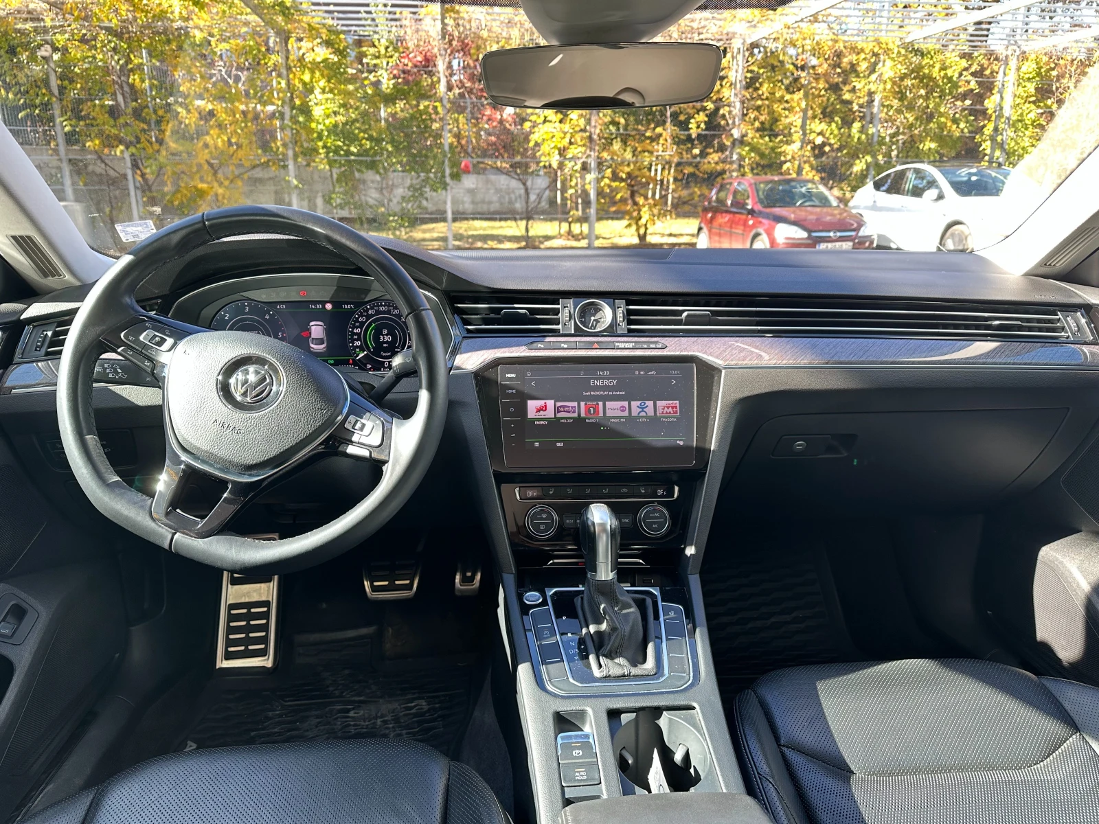 VW Arteon Elegance 2.0* 4x4* 190к.с., снимка 11 - Автомобили и джипове - 56653848