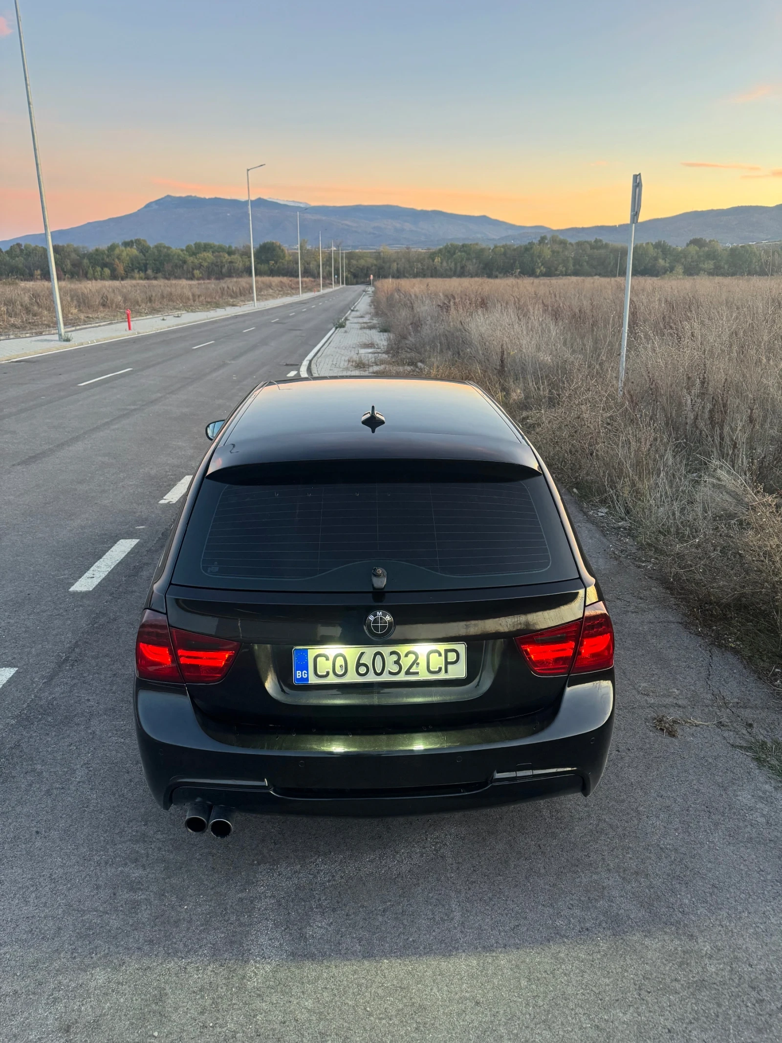 BMW 330 M57, снимка 6 - Автомобили и джипове - 56728318